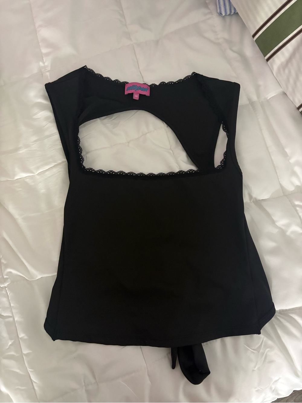 Lace trim backless top